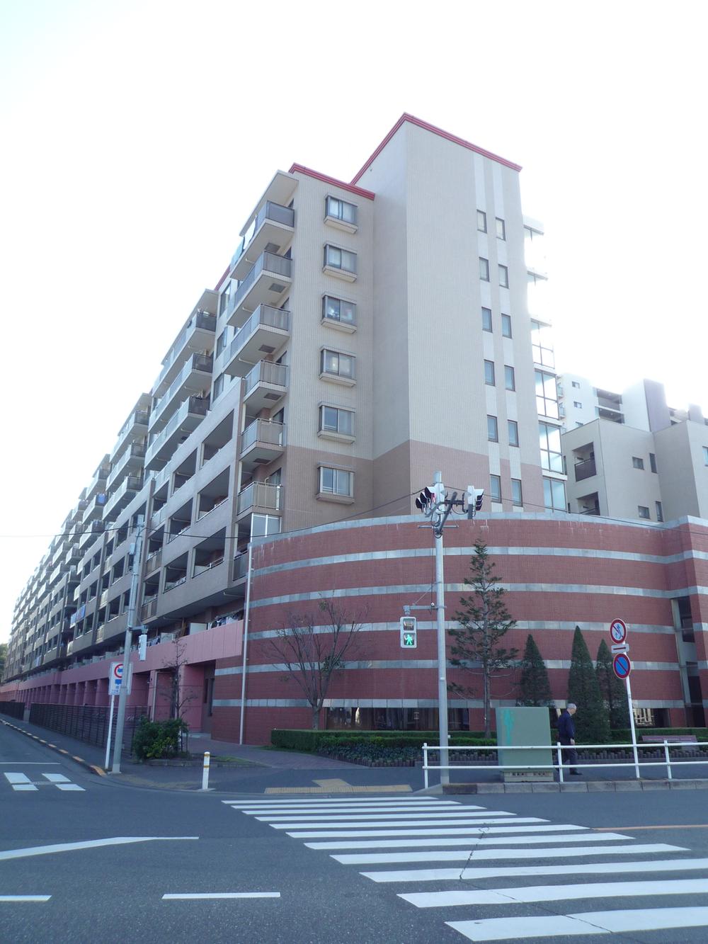 Local appearance photo