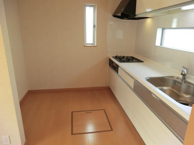 Kitchen. 5 Building Kitchen