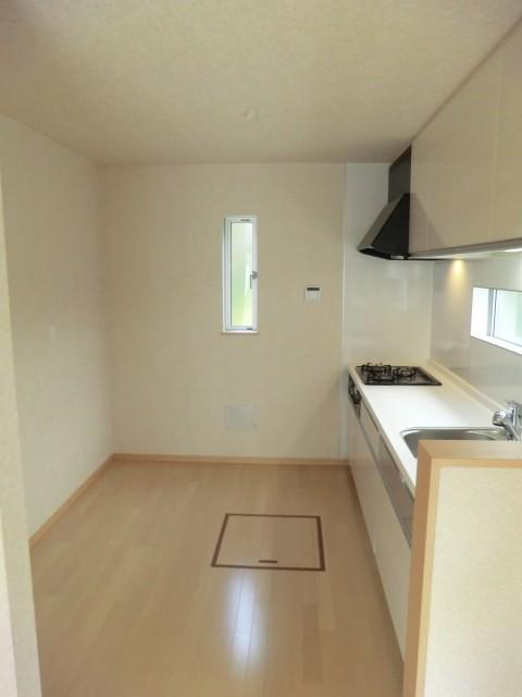 Kitchen. 1 Building kitchen