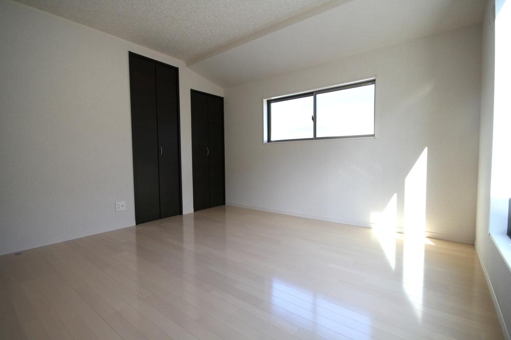 Same specifications photos (Other introspection). Example of construction