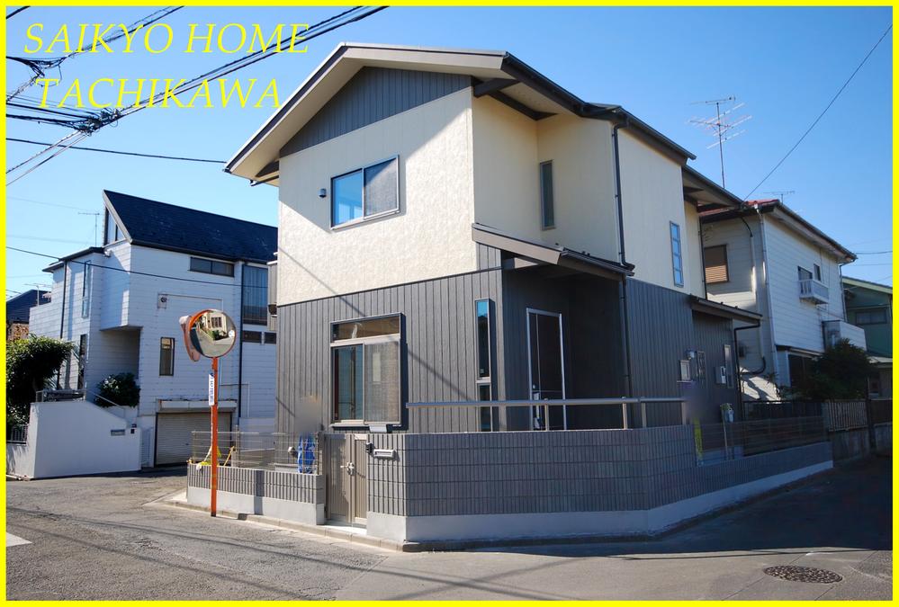 Local appearance photo. Local (11 May 2013) Shooting