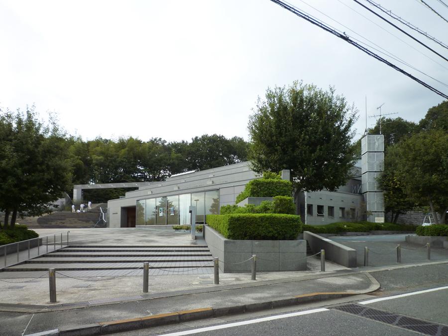 park. Higashiyamato Sayama until the green space 758m