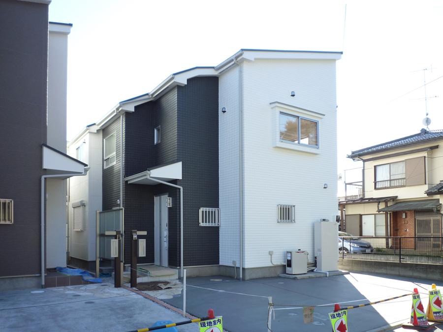 Local appearance photo. Local (11 May 2013) Shooting