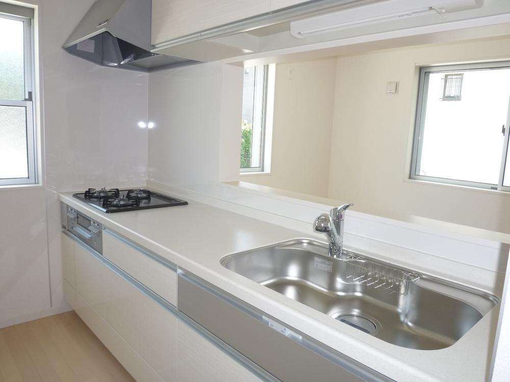 Same specifications photo (kitchen). Same specifications