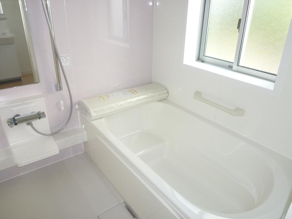 Same specifications photo (bathroom). Same specifications