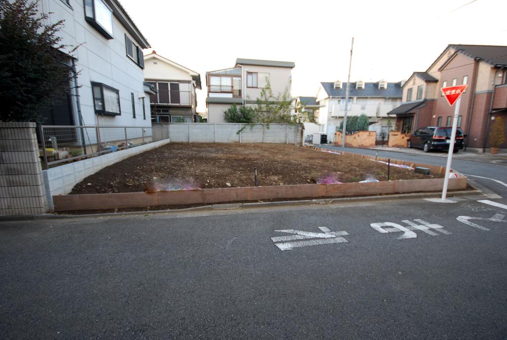 Local land photo. Local (11 May 2013) Shooting