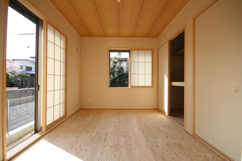 Same specifications photos (Other introspection). Indoor same specifications