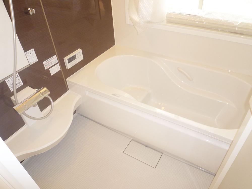 Bathroom. Indoor (July 2013) Shooting