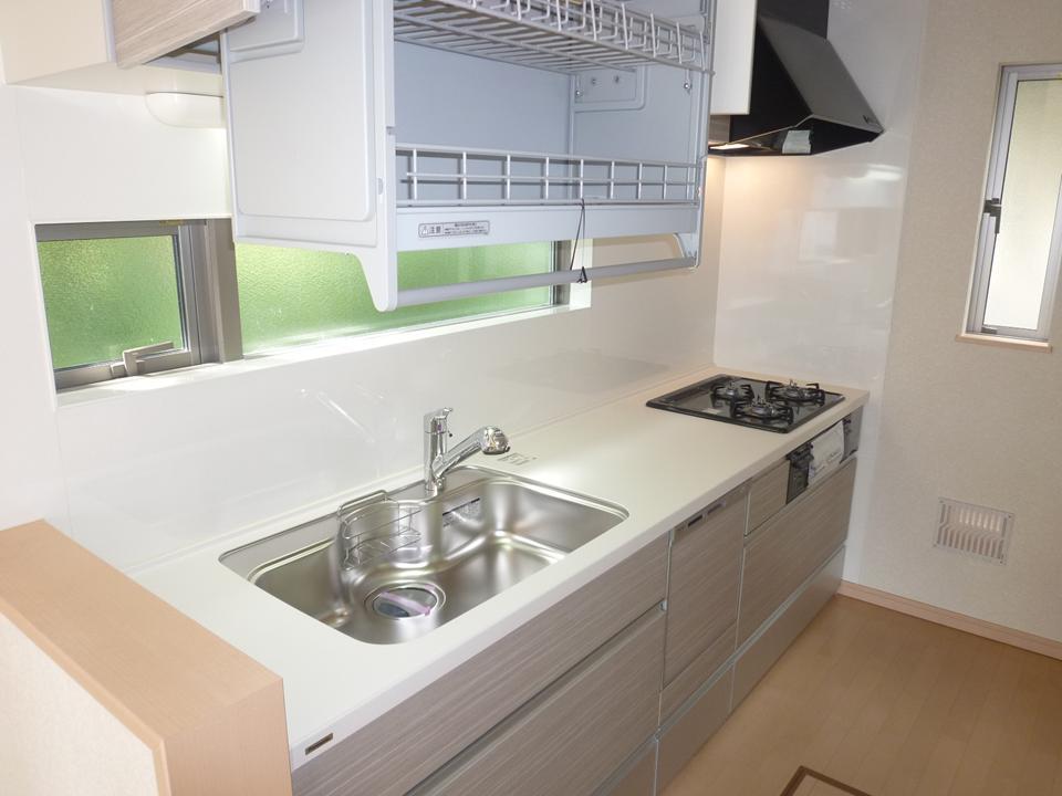 Same specifications photo (kitchen). Same specifications