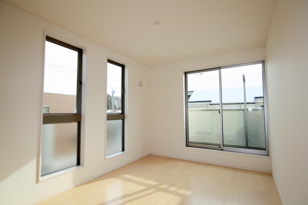 Same specifications photos (Other introspection). Seller construction cases