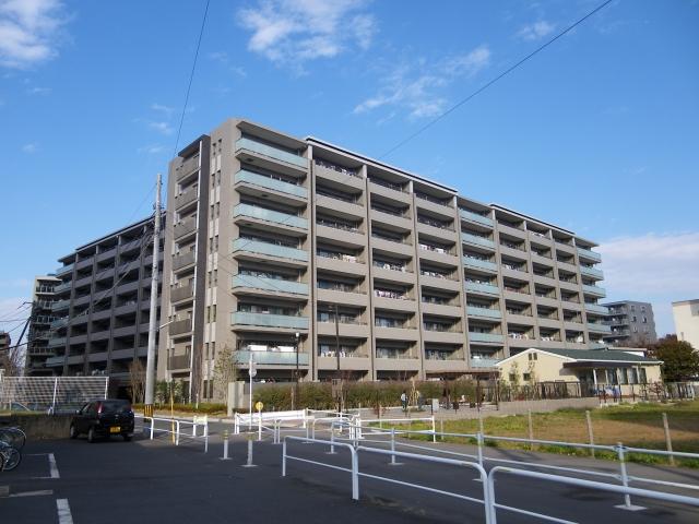 Local appearance photo. local