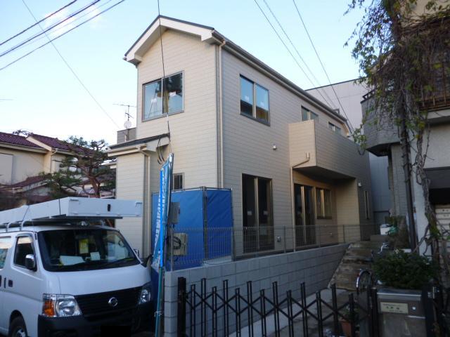 Local appearance photo. Local (12 May 2013) shooting completion is looking forward to 1 building. 