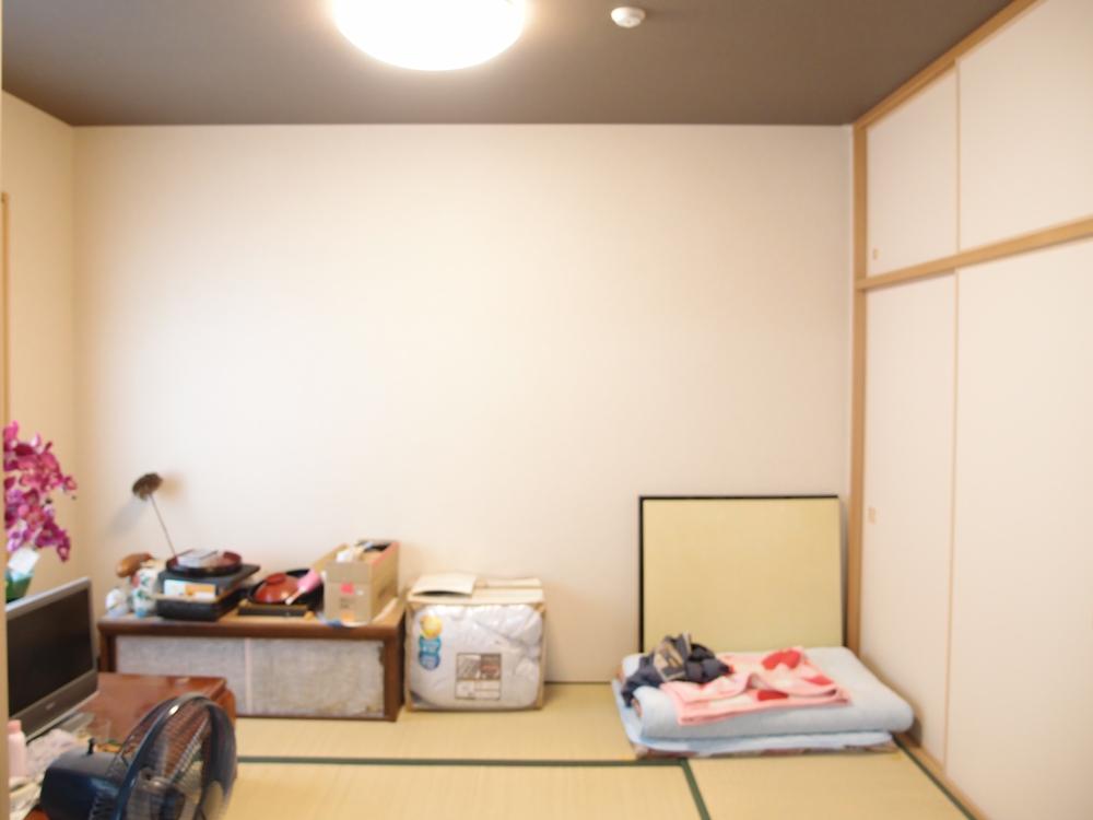 Non-living room. Indoor (10 May 2013) Shooting