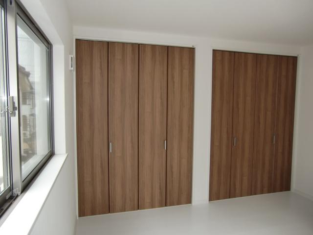 Non-living room. Indoor (March 2013) Shooting