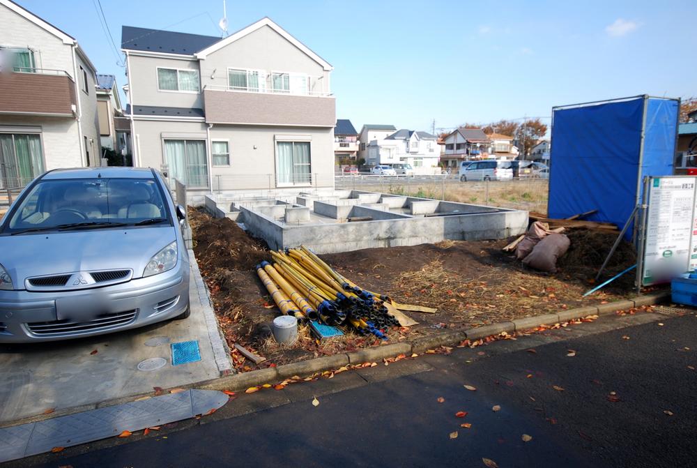 Local appearance photo. Local (11 May 2013) Shooting