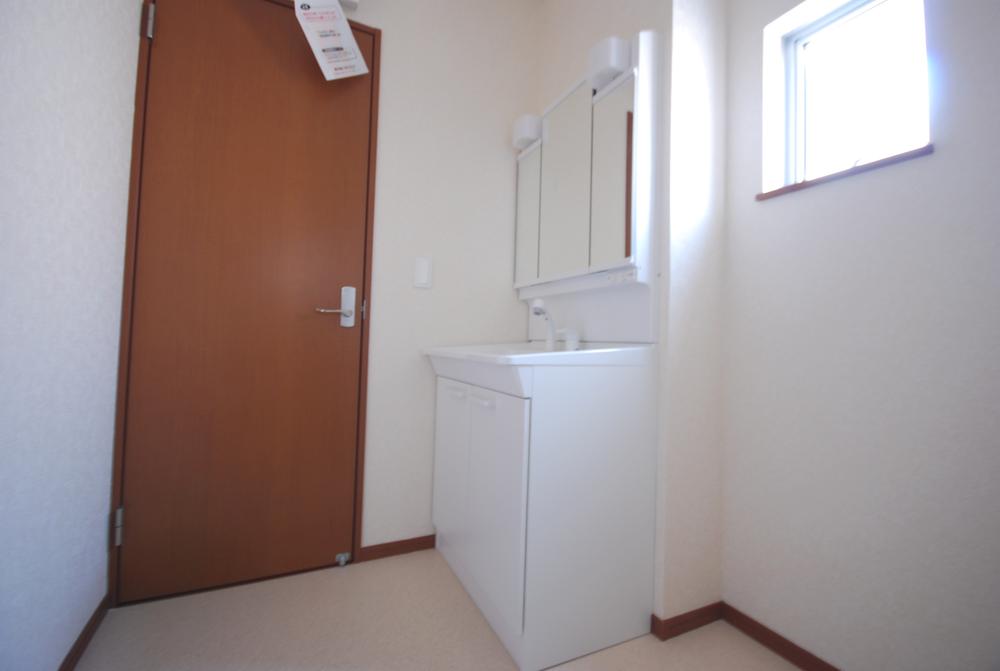 Same specifications photos (Other introspection). Seller construction cases