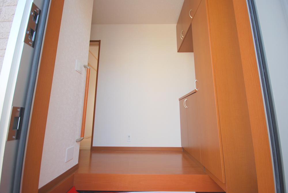 Same specifications photos (Other introspection). Seller construction cases