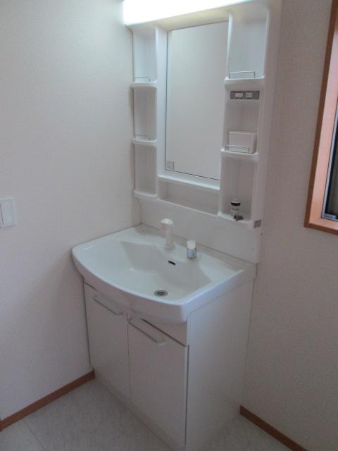 Same specifications photos (Other introspection)