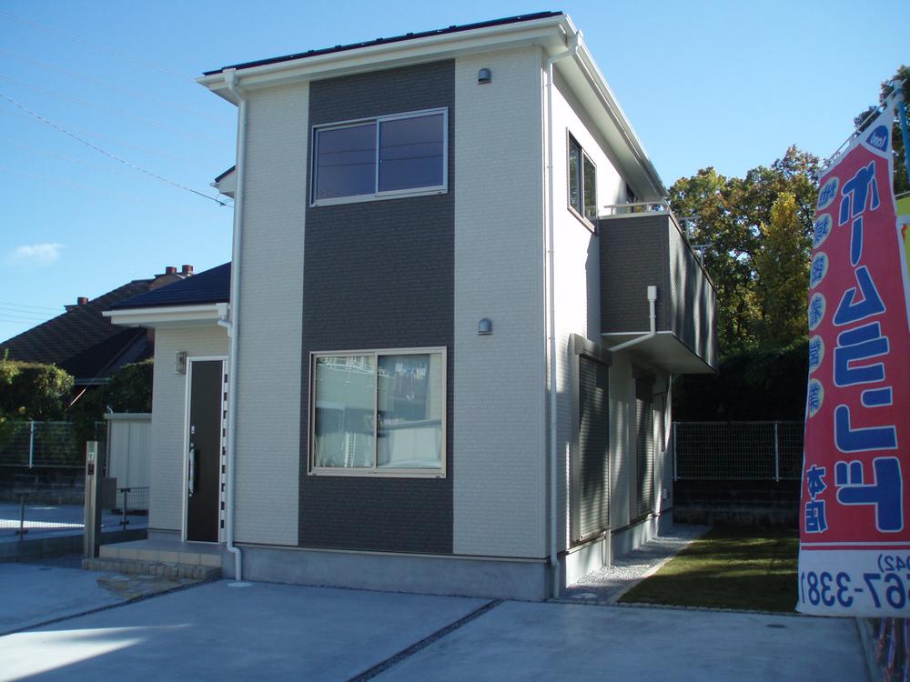 Same specifications photos (appearance)