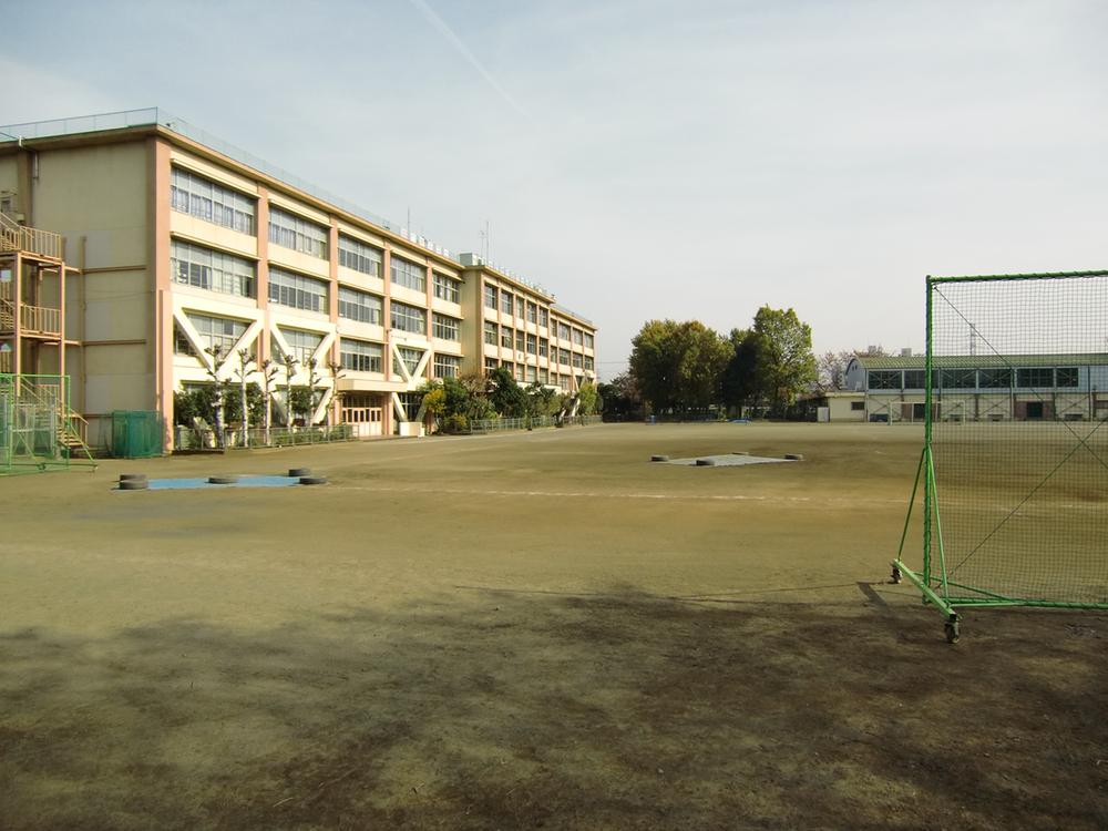Junior high school. Higashiyamato 1190m to stand third junior high school