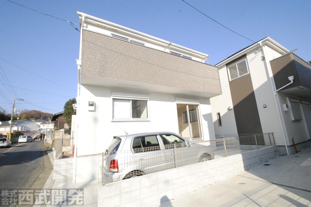 Local appearance photo. Local (12 May 2013) Shooting 1 Building