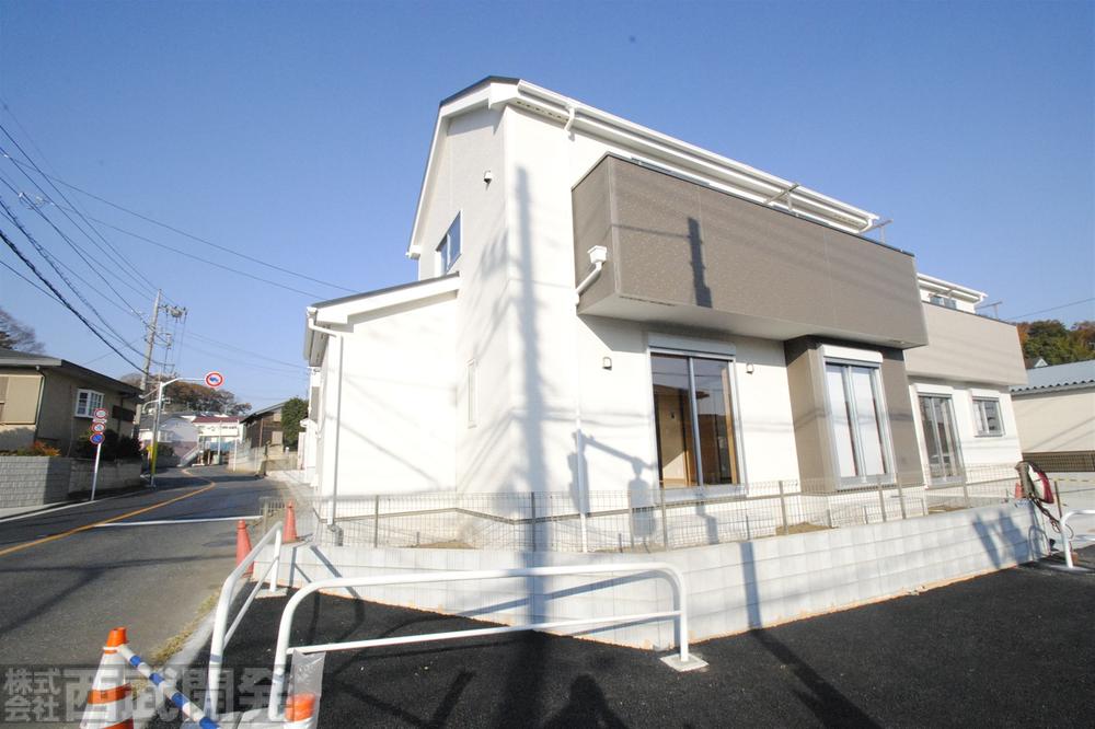 Local appearance photo. Local (12 May 2013) Shooting 5 Building