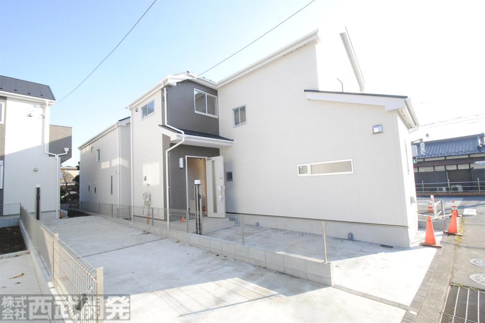 Local appearance photo. Local (12 May 2013) Shooting 5 Building