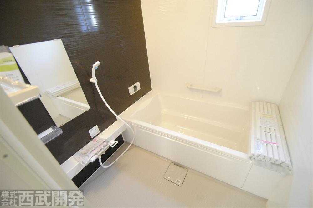 Other Equipment. 6 Building Hitotsubo ・ Window barrier-free type ventilation drying with machine bathroom