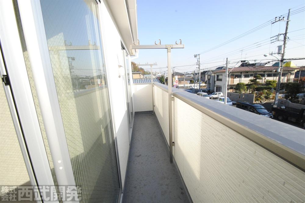 Balcony. South roof balcony surface