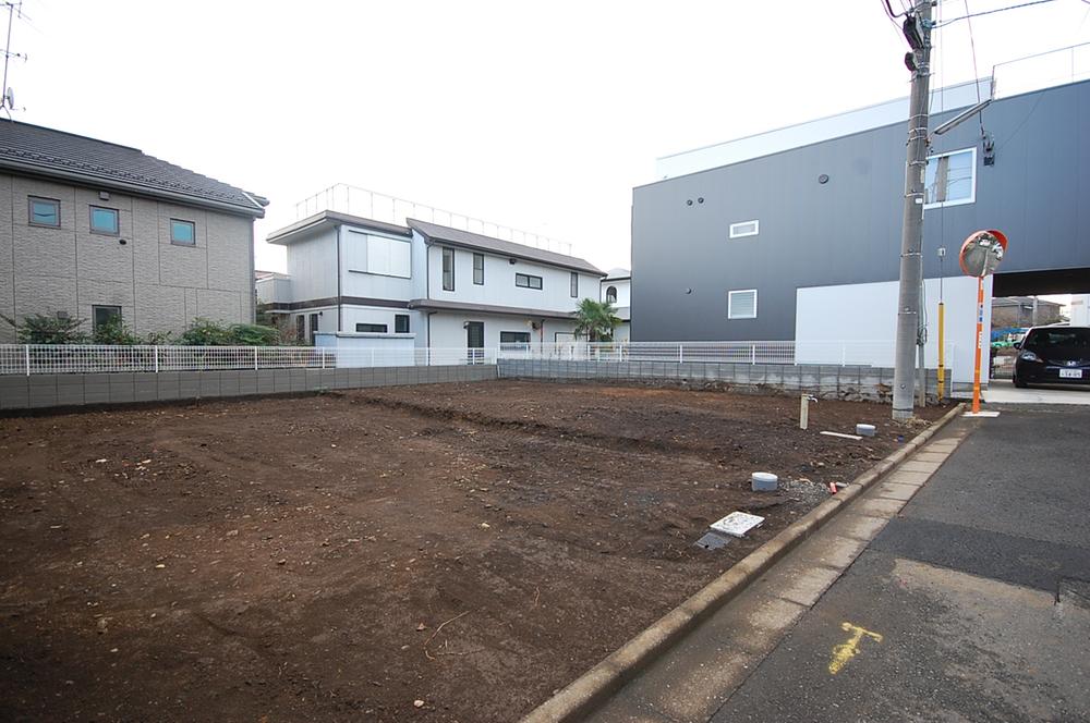 Local appearance photo. Local shooting