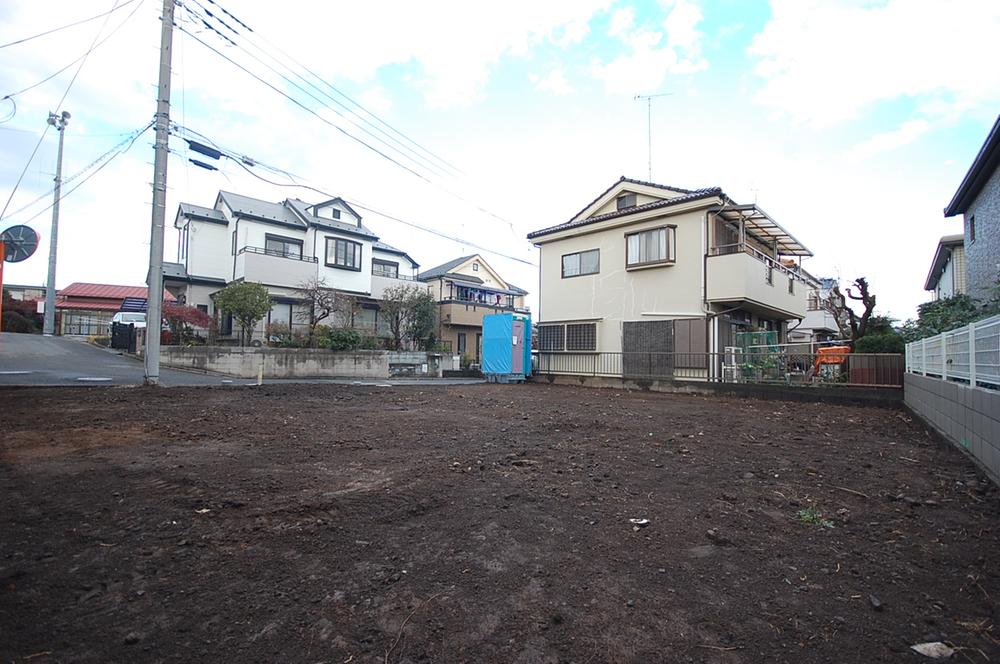 Local appearance photo. Local shooting