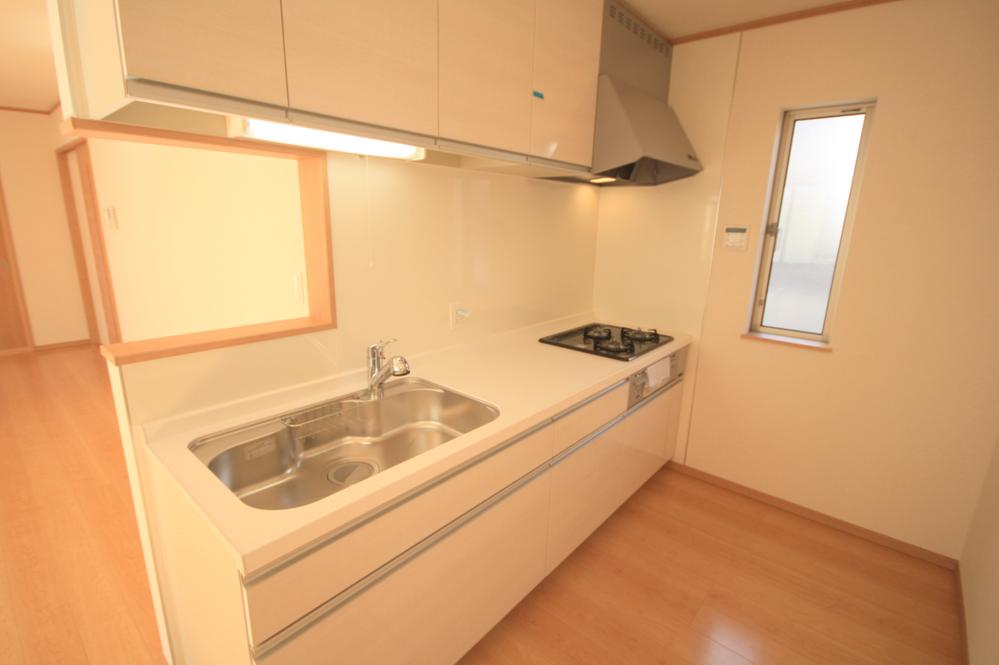 Same specifications photo (kitchen). Example of construction