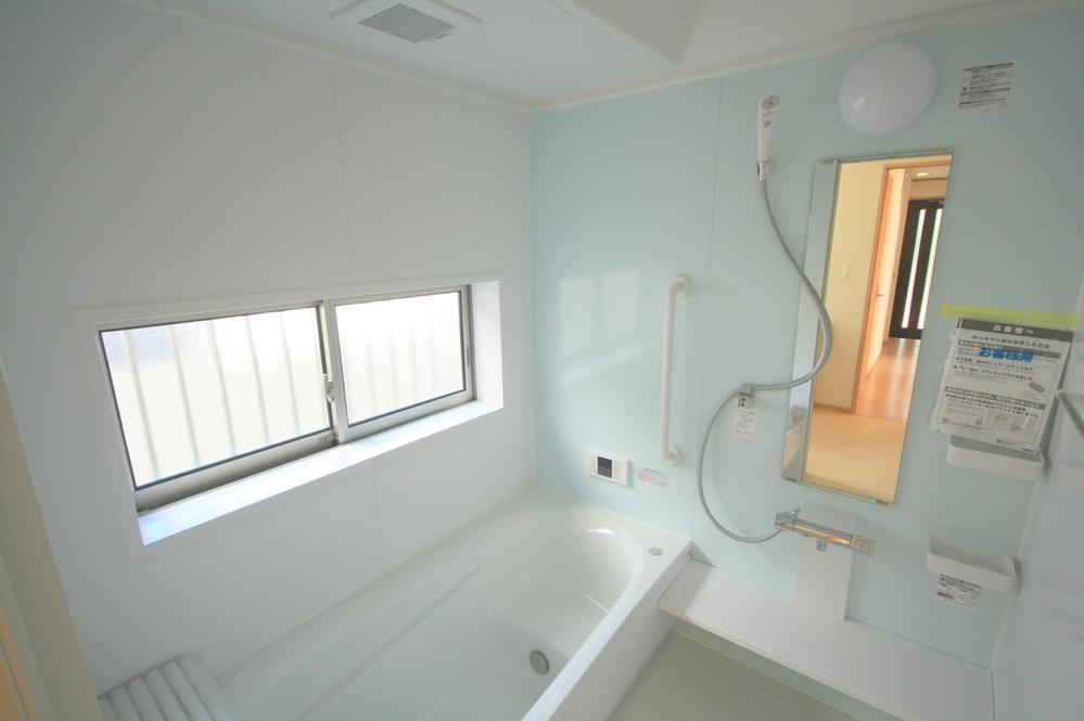 Same specifications photo (bathroom). Example of construction