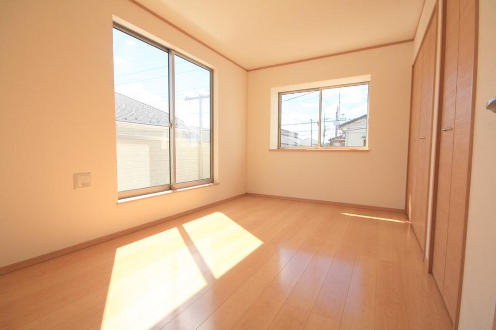 Same specifications photos (Other introspection). Example of construction