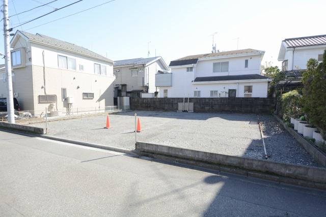 Local appearance photo. Local (10 May 2013) Shooting