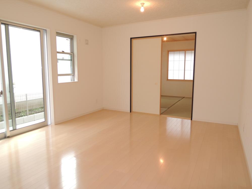 Same specifications photos (living). Living (same specifications)