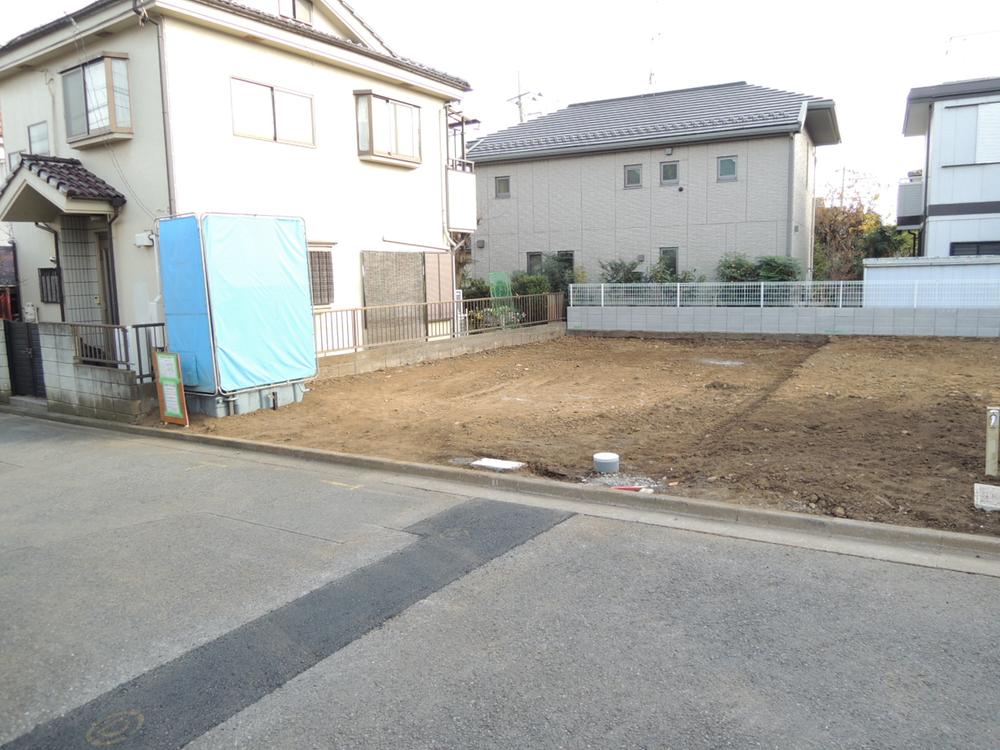 Local appearance photo. 5M road surface of the shaped area (Building 2) ■ ◇ Corporation housing market ◇ ■