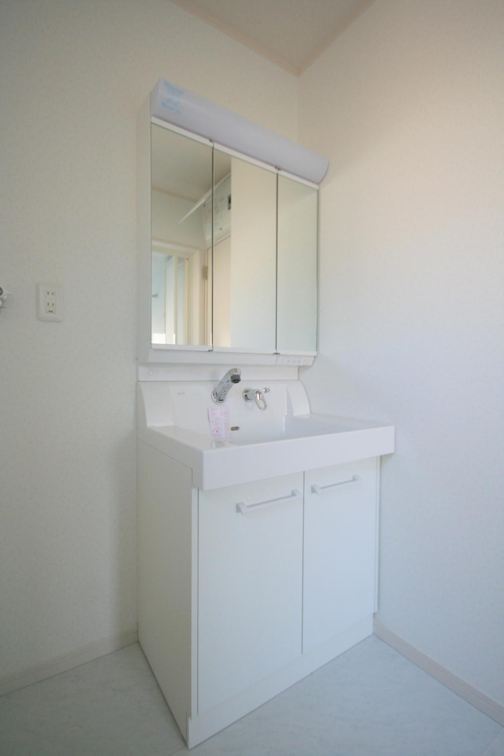 Same specifications photos (Other introspection). Example of construction