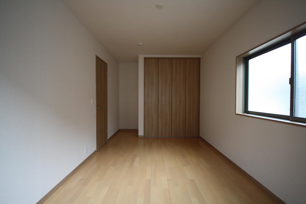 Same specifications photos (Other introspection). Seller construction cases