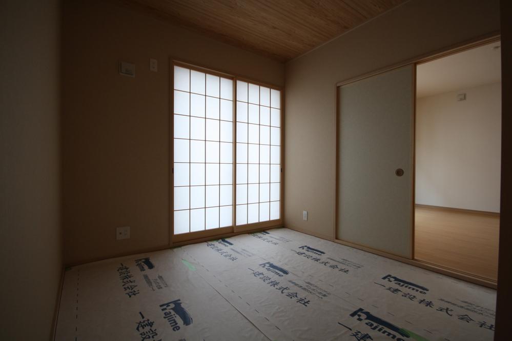 Same specifications photos (Other introspection). Seller construction cases