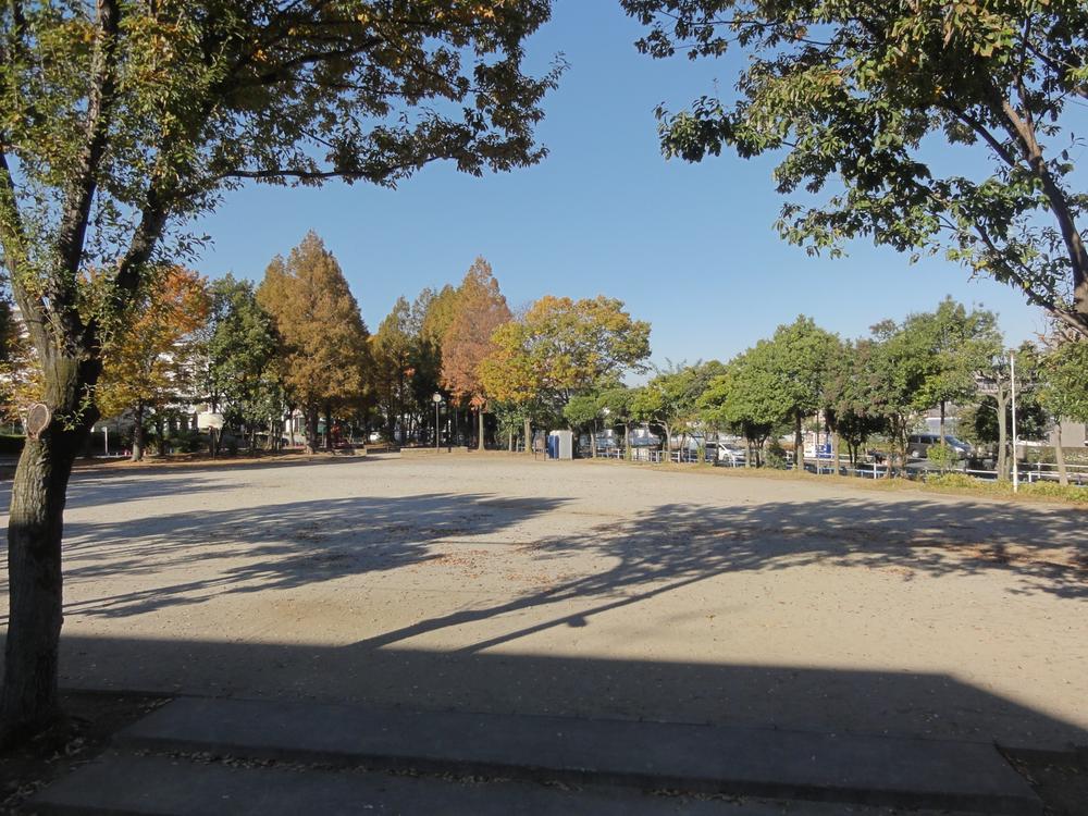 Other local. Local (11 May 2013) Shooting