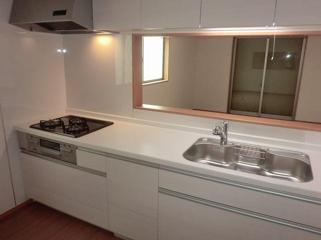 Same specifications photo (kitchen). Same specification kitchen