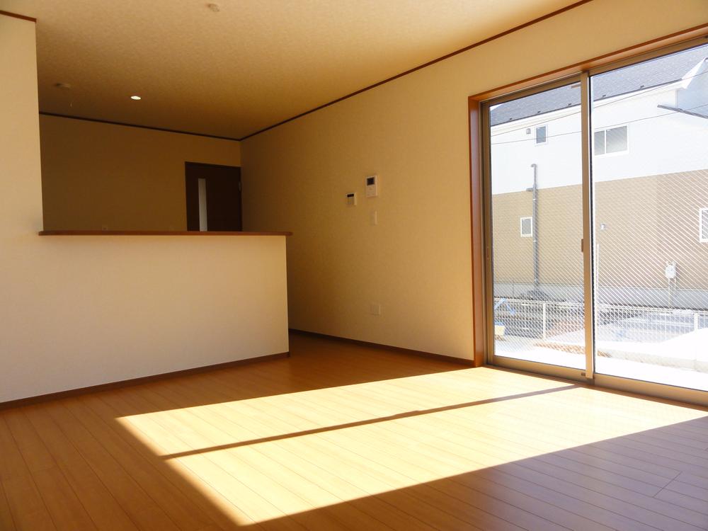 Living. Pledge LDK14 (1 Building)