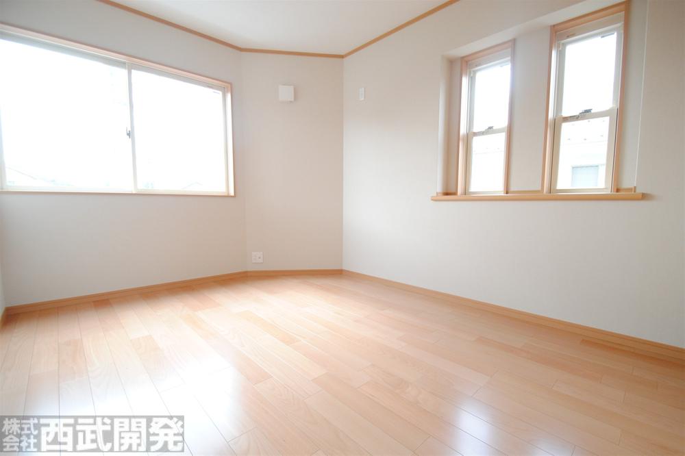 Non-living room. Western-style 5.8 Pledge