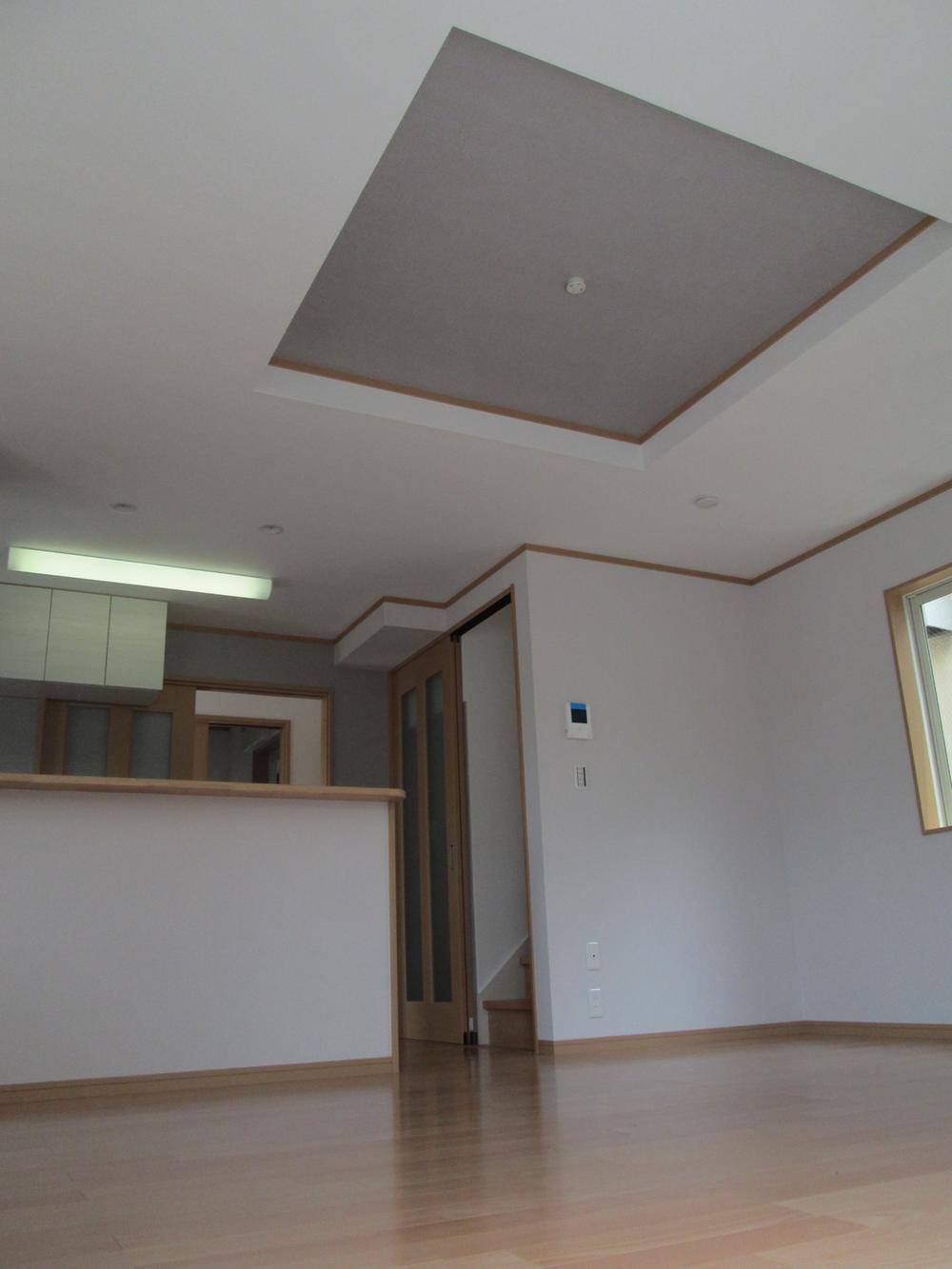 Living. Ceiling raised the living ceiling