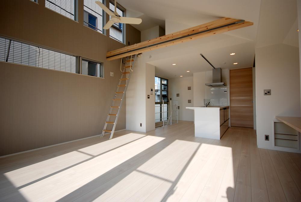 Living. Indoor (11 May 2013) Shooting