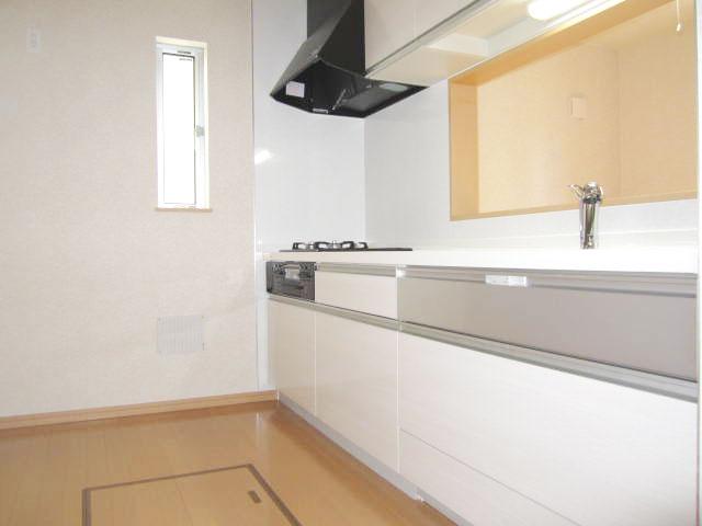 Kitchen. Spacious use system Kitchen
