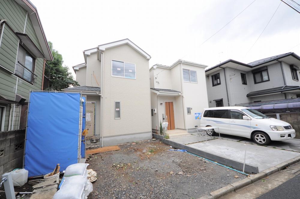 Local appearance photo