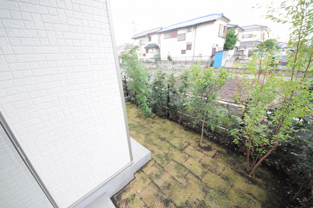 Garden. Local (September 2013) Shooting