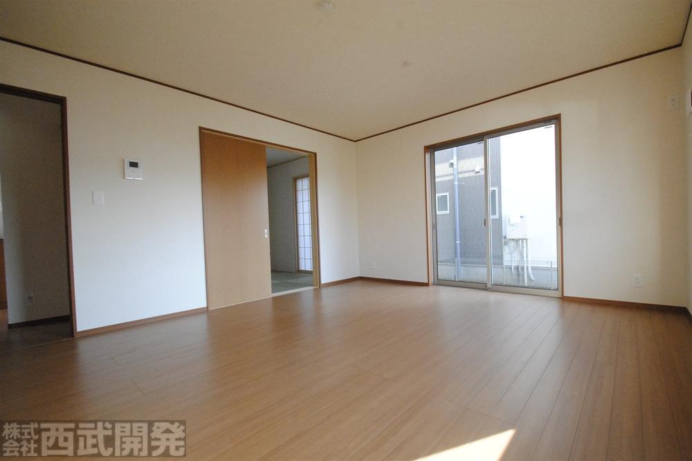 Living. 1 Building LDK15.5 Pledge Counter Kitchen